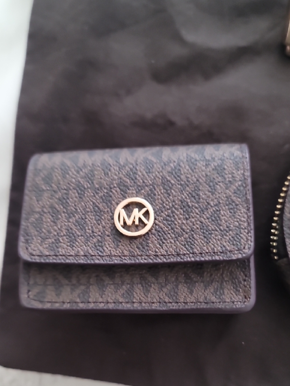 Michael Kors Brown Logo Belt Set with Coin Pouch and Card Wallet - Picture 3 of 4
